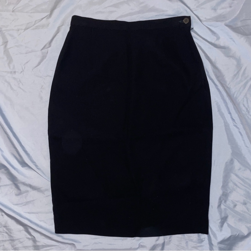 Vintage Giorgio Armani Classic Black Pencil Skirt Size 38EU Size 6 US